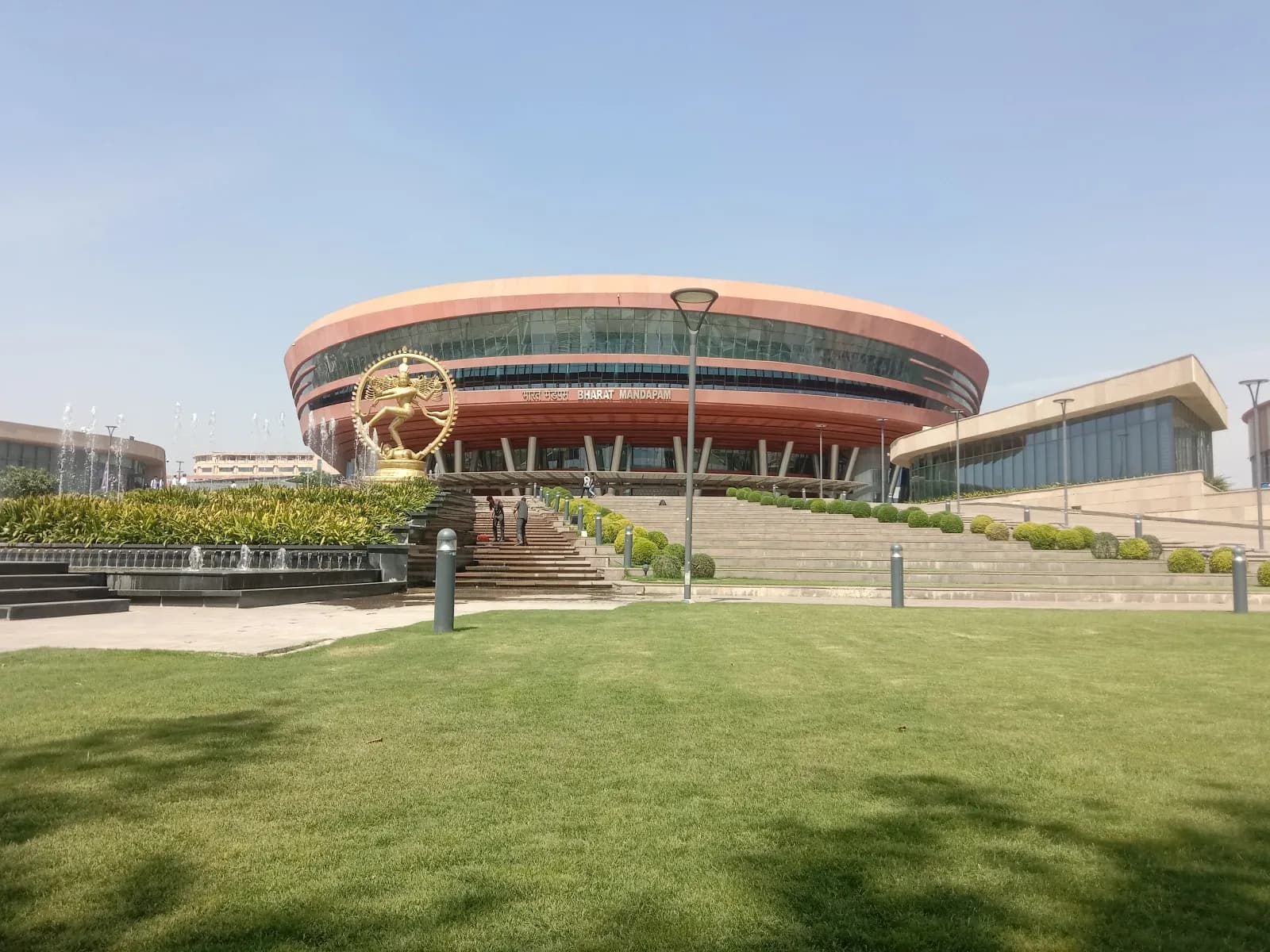 भारत मंडपम का बाहरी दृश्य